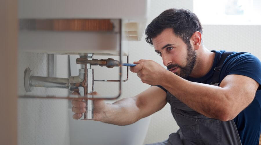Faucet repair for sink in Cedar Lake, IN
